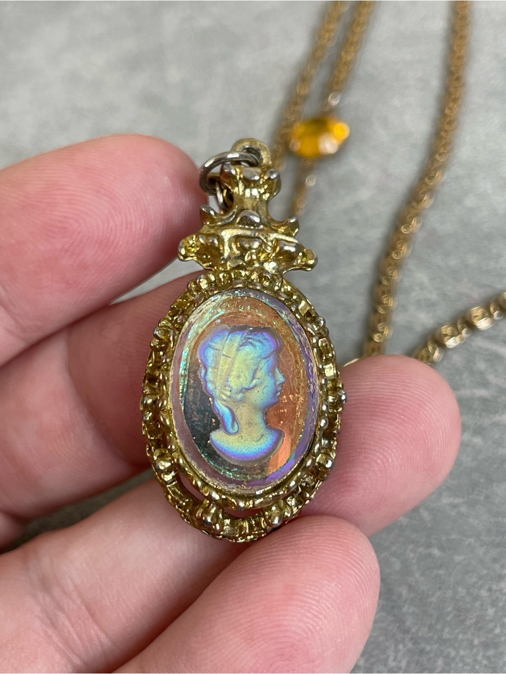 Gold-Tone Multi-Layer Pendant Necklace with “Cameo” and Yellow Gem Accents - Picture 5 of 7